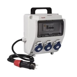 3957.11/ Caja 3 tomas 2P+TTL +DIF+MAG 1,5 m. IP54